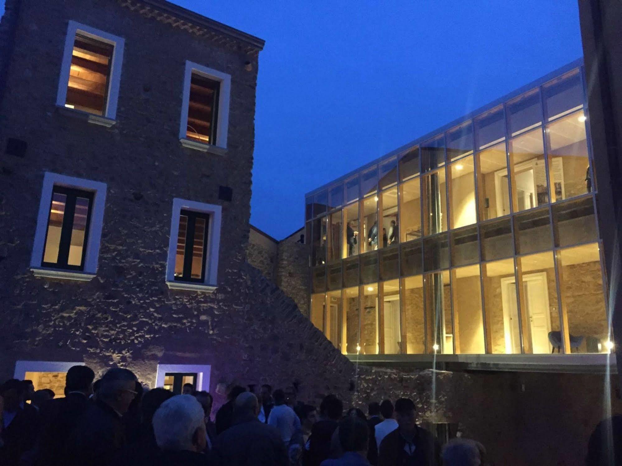 Residenza Palazzo Di Lorenzo Ceraso Exterior photo